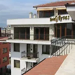 Hotel Maria Revas 5*