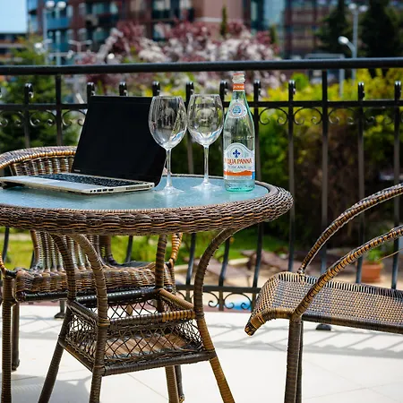 מלון Maria Revas סאני ביץ'