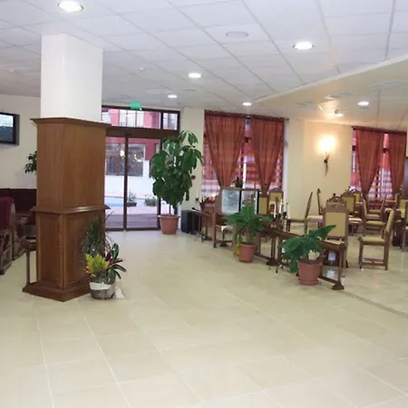 Hotel Maria Revas 5*