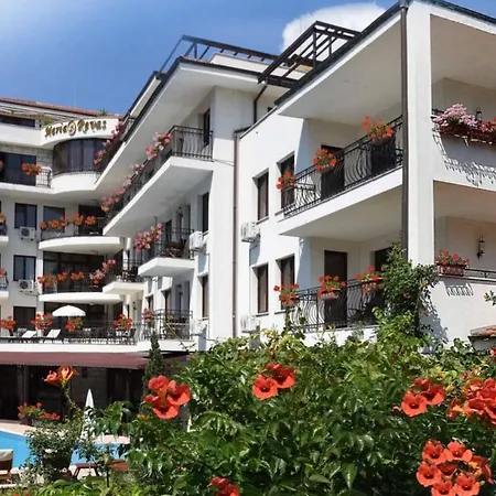 Maria Revas Hotel 5*