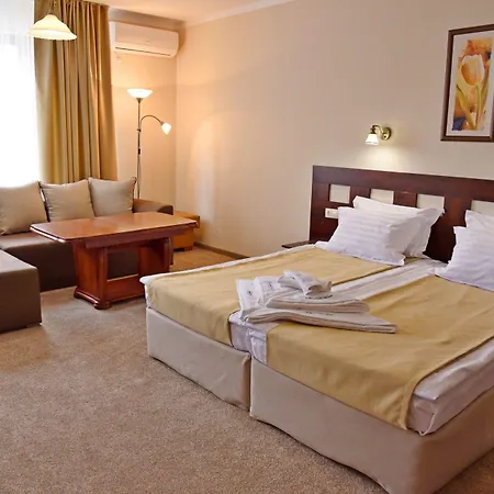 Hotel Maria Revas