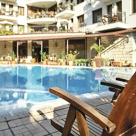 Maria Revas 써니비치