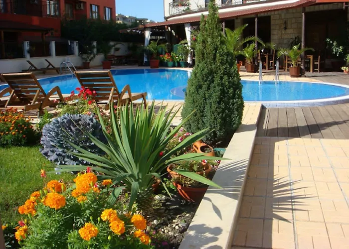 Hotell Maria Revas 5*