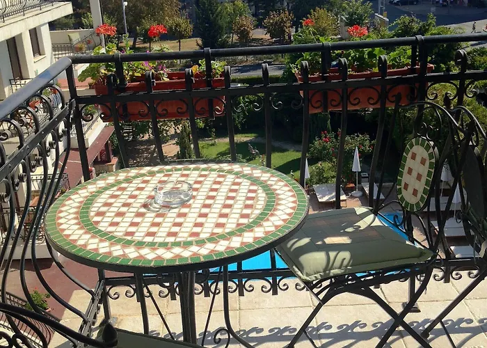 Maria Revas Hotell 5*