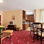 Maria Revas Hotel