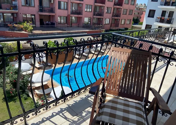 Maria Revas Hotell 5*