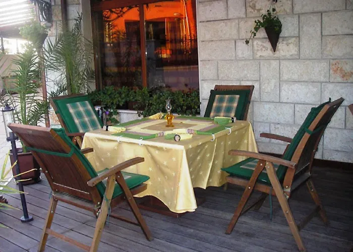 Hotell Maria Revas 5*